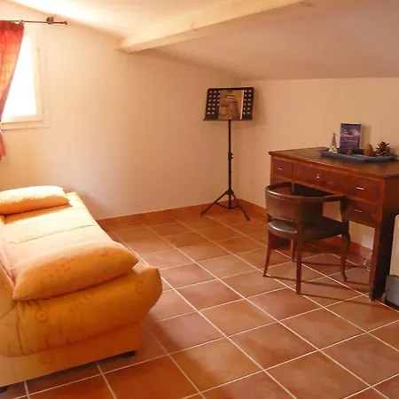 アパート Holiday Home Parc Du Vieil Castel Les Issambres レ・ズィサンブル